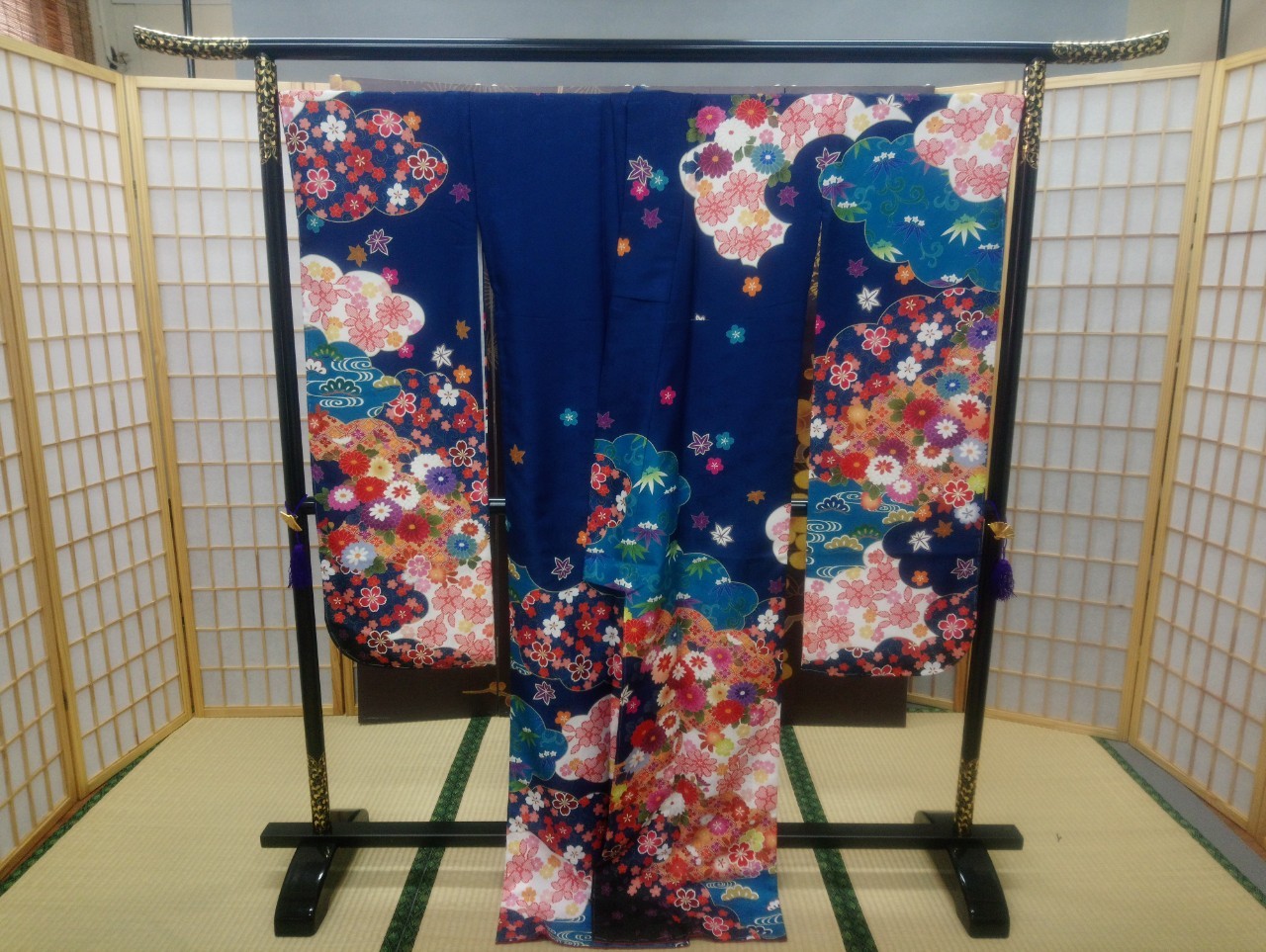 S45　青藍雲花